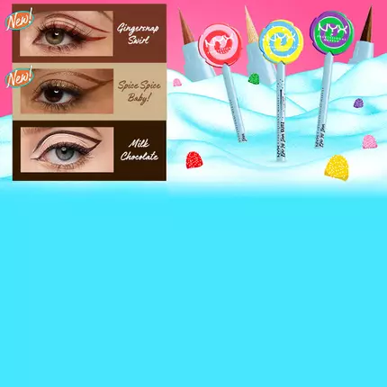 Eyelinery NYX z trzema przykładami makijażu oka w odcieniach: Gingersnap Swirl, Spice Spice Baby! i Milk Chocolate. Eyelinery przedstawione są jako lizaki na tle przypominającym watę cukrową.