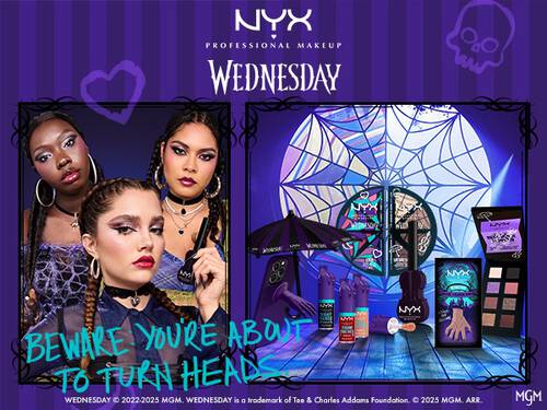 Baner promocyjny z trzema dziewczynami w makijażu w stylu Wednesday oraz po prawej kosmetyki NYX PM, ktorymi wykonano makijaż