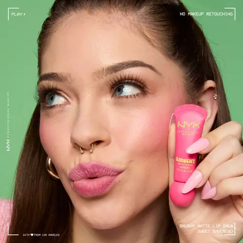Nawilżająco-matujący balsam do ust z kolorem Smushy Matte Lip Balm NYX PM