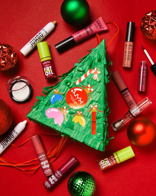 Box prezentowy Home Alone Pull To Open 12-Piece Surprise Makeup Box NYX Professional Makeup