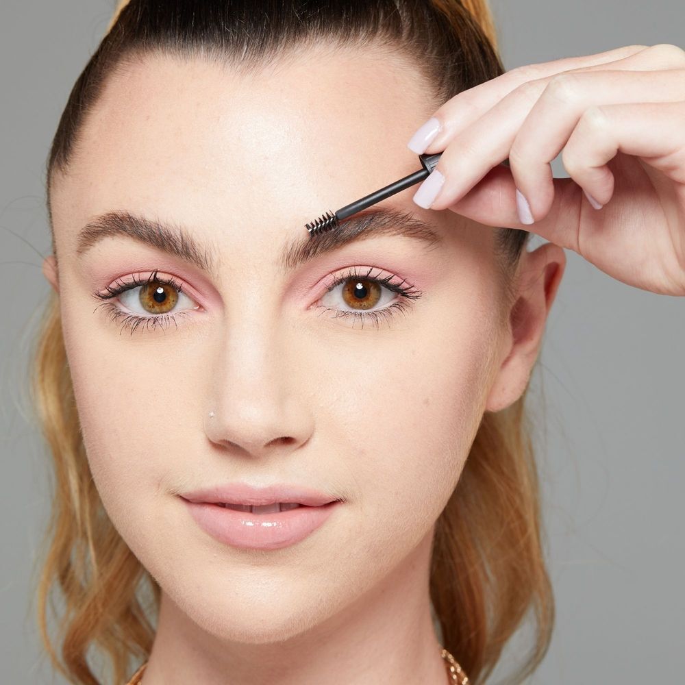 The Brow Glue Instant Brow Styler