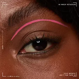 Vivid Brights Eyeliner w Pędzelku