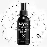 Matowy spray utrwalający makijaż